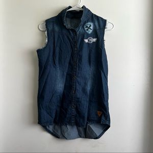 Light weight blue denim sleeveless jacket/top